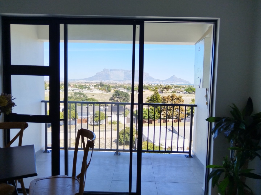 2 Bedroom Property for Sale in Table View Western Cape